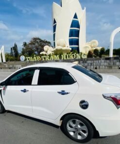 Xe Dịch Vụ Taxi Tiến Thuỷ Đà Lạt - Xe 4 chỗ